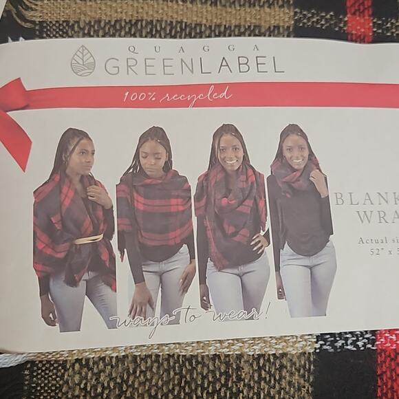 NWT Quagga Green Label Tan Plaid Blanket Wrap Scarf - Picture 3 of 4